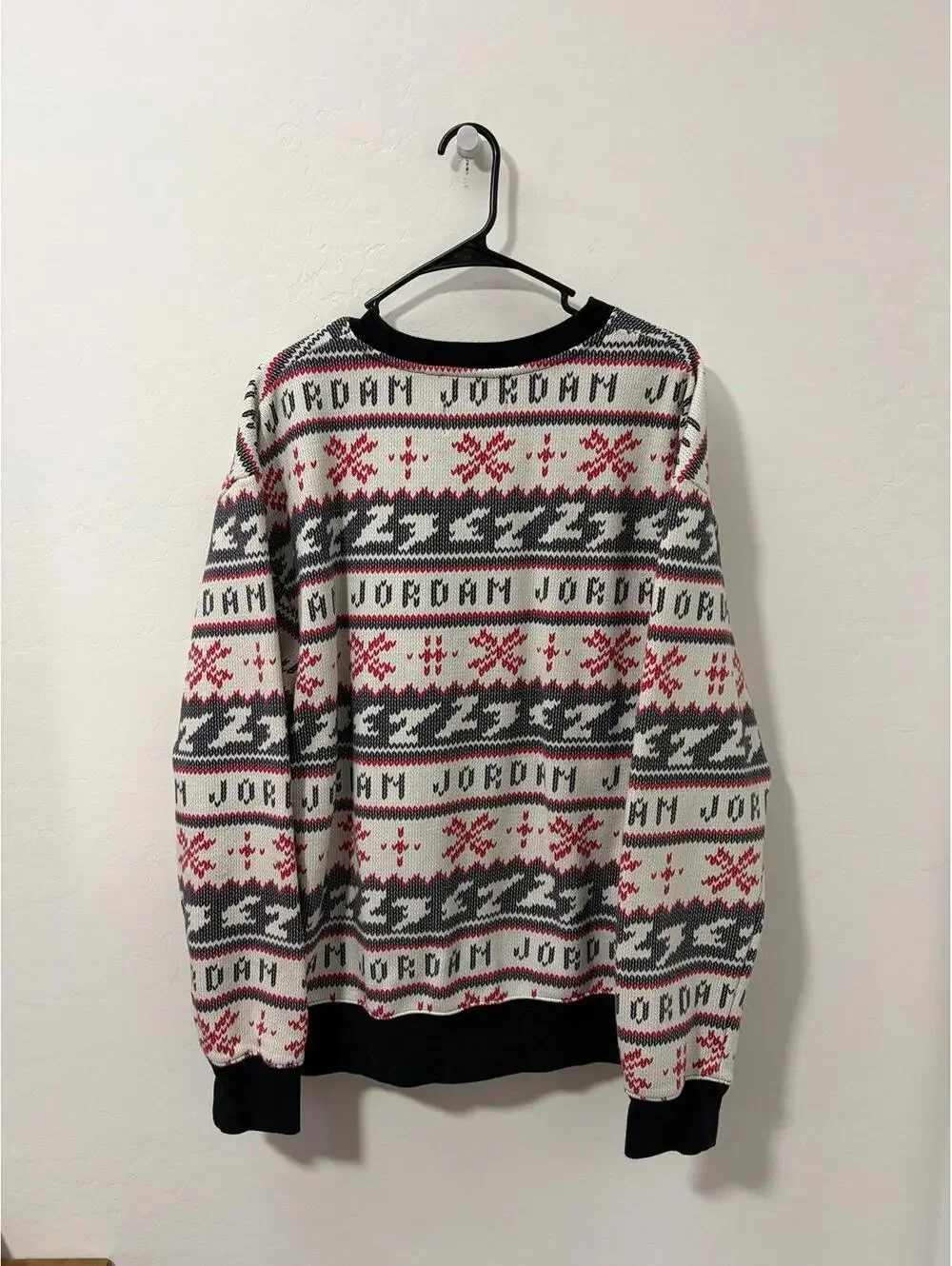 Air Jordan Festive Ugly Christmas Sweater - Mens size Large